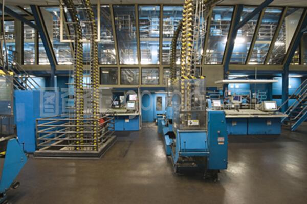 宽敞的报社内部景观