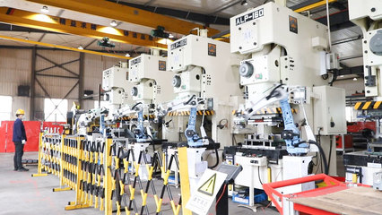 湖南沁峰机器人:以创新驱动智能制造 打造行业标杆企业