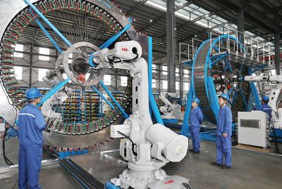 宋乐伟在沛县调研时强调 进一步巩固经济持续回升向好基础 以实干实绩为全市发展大局多作贡献